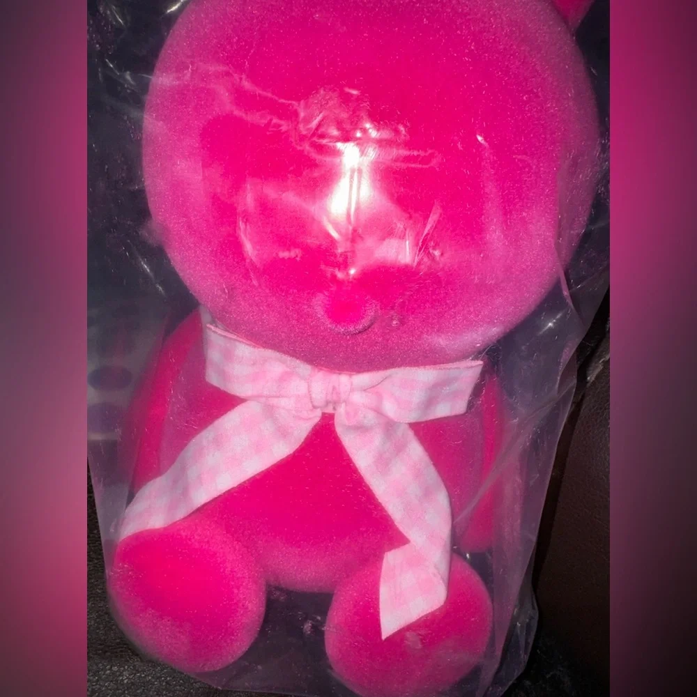 Giant 16 inch Easter Bunny Hot Pink fuchsia NEW in plastic